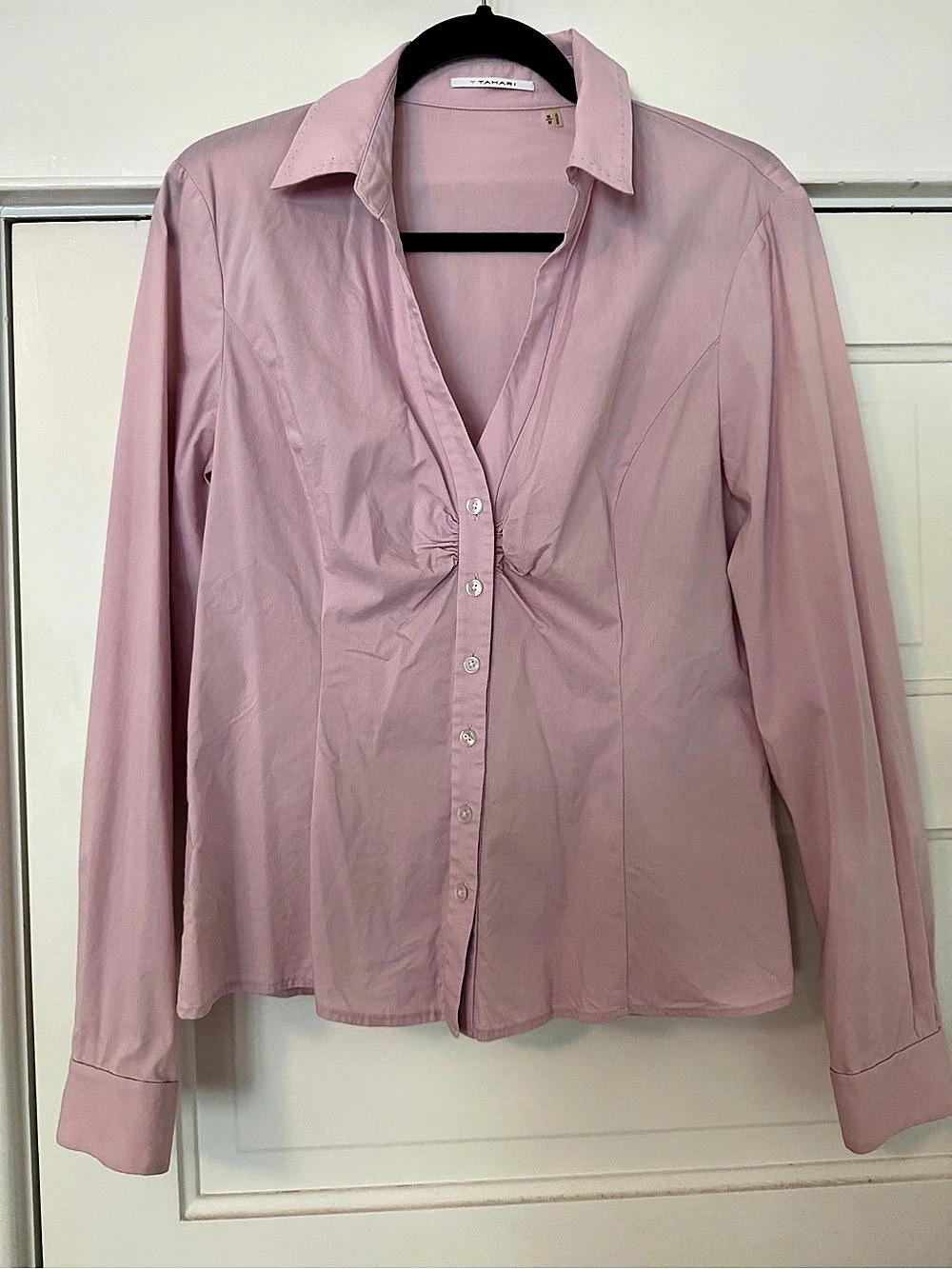 Tahari Button Down Shirt in Pink Size Medium